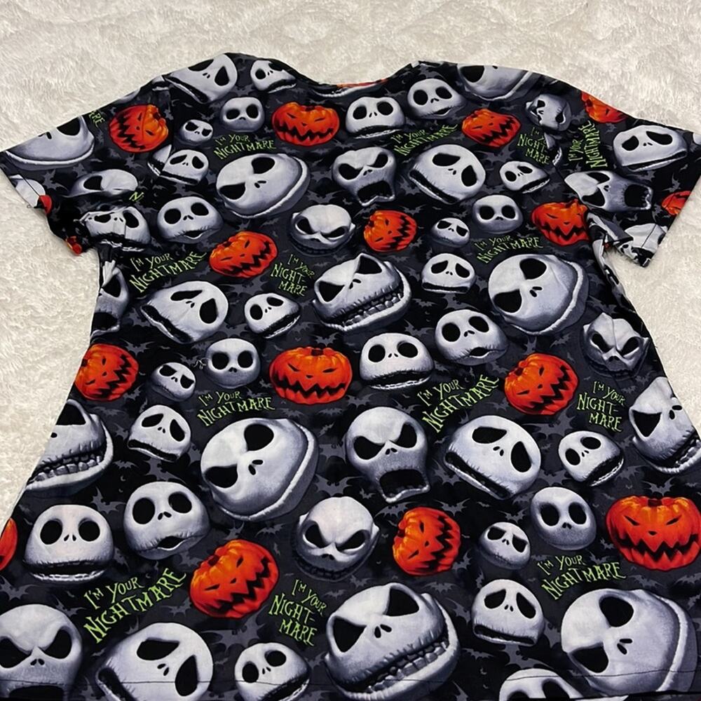 Disney nightmare before Christmas  scrub top medium - Picture 7 of 11